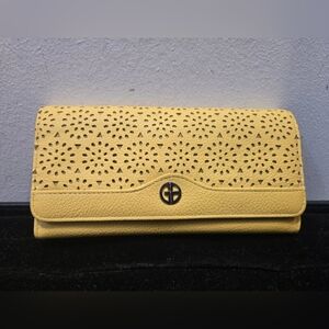 Giani Bernini Leather Trifold Yellow Wallet